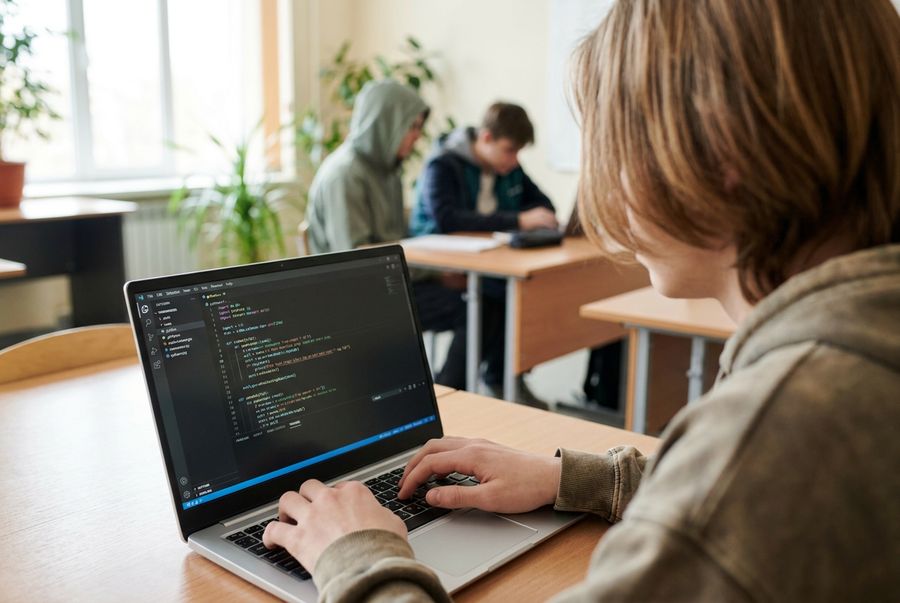Программирование на Python